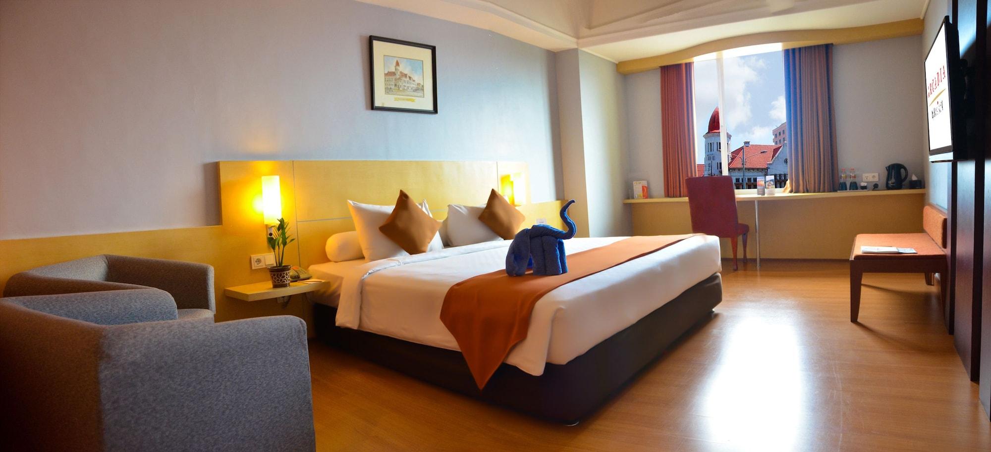 Arcadia Surabaya Hotel Exterior photo