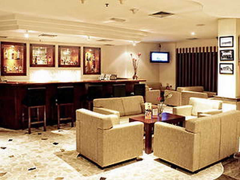 Arcadia Surabaya Hotel Exterior photo